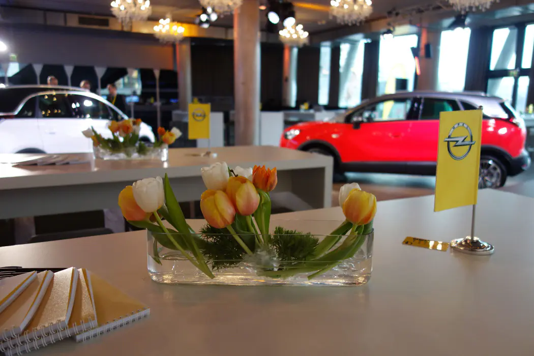 Bühne der Opel Produktpremiere