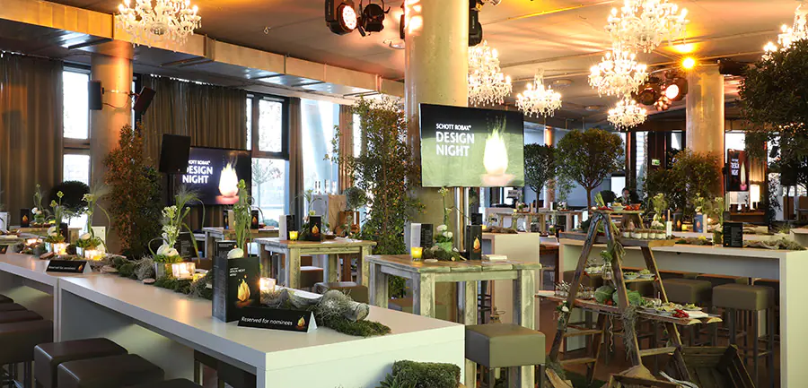 Gäste beim SCHOTT ROBAX Design Award