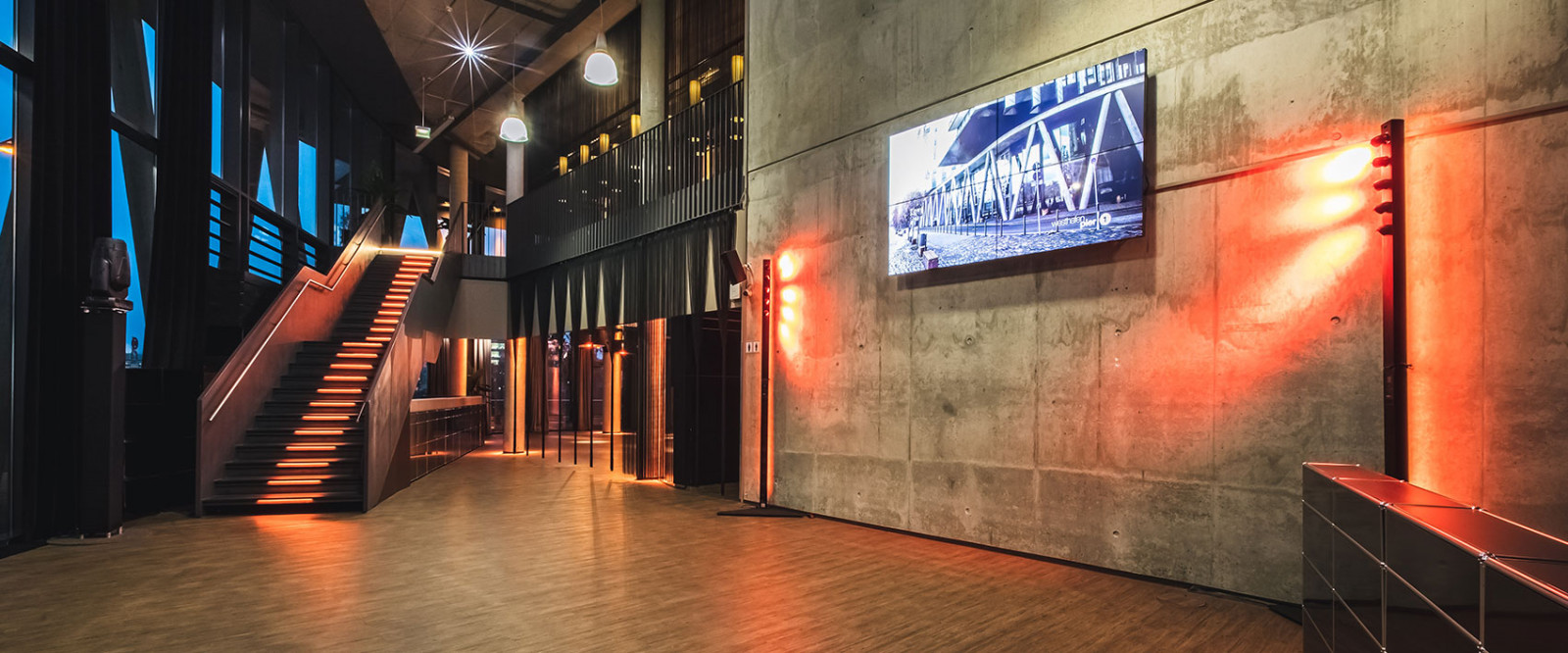 westahfen pier 1 kontakt header